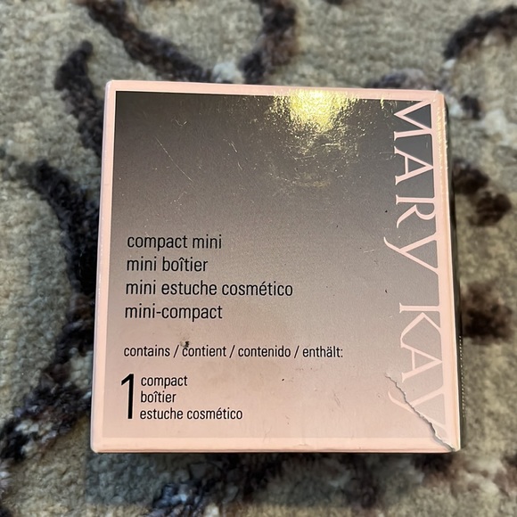 Mary Kay compact mini - Picture 2 of 4